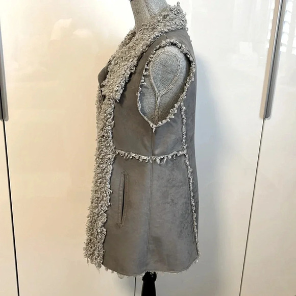 KENSIE Grey Lamb Faux Fur and Faux Suede Long Vest, Size S - Picture 5 of 12